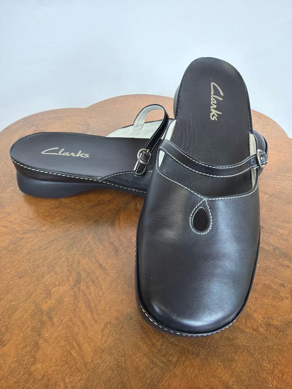Clarks Black White Stitch Leather Mary Jane Mules Adjustable Strap Size 10